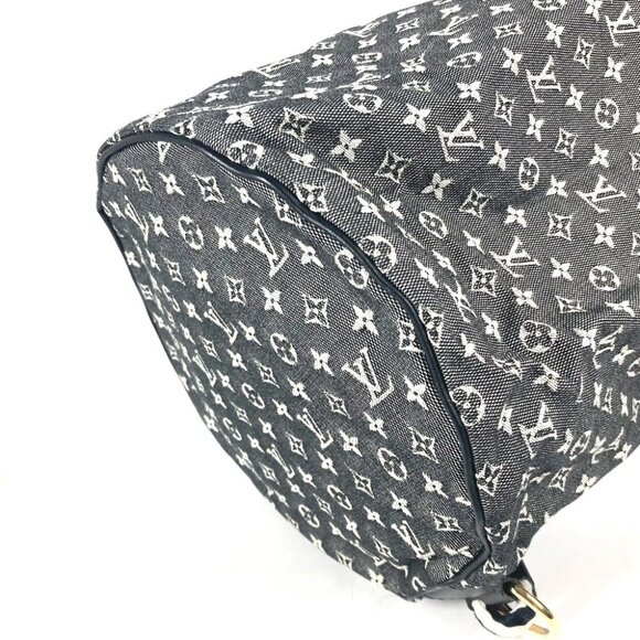 LOUIS VUITTON M92522 Monogram mini Betsy Bag Drawstring Shoulder Bag - Picture 2 of 14